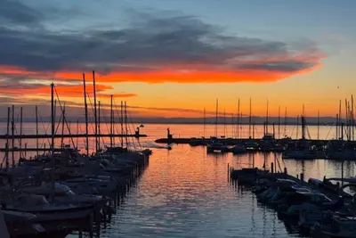 Image de Vue Panoramique sur le Port – Calme & Confort pour 2 à 4 Pers