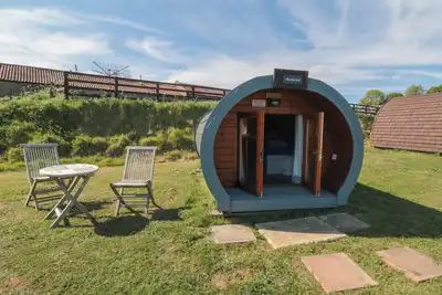 Image de Mini Pod, romantic, with a garden in Burniston