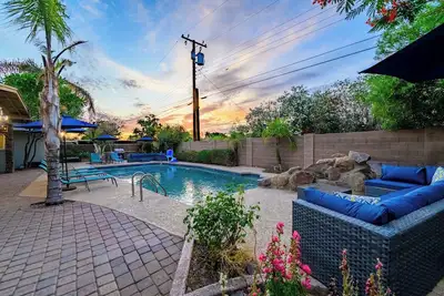 Image de Luxury Mesa Oasis with Pool