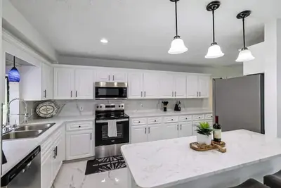 Image de 4Br Pool Home Centrally Located in sunny Sw Ocala all situated on half acre!