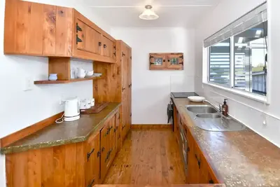 Image de Bluebell Beach Cottage on Matakana Coast- Family & Pet Friendly!