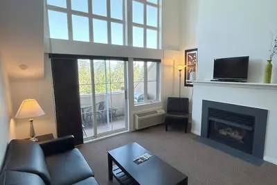 Image de Penthouse Suite on Golf Course - 308