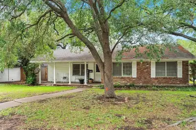 Image de Charming 3-bedroom house with Wifi and close Nrg