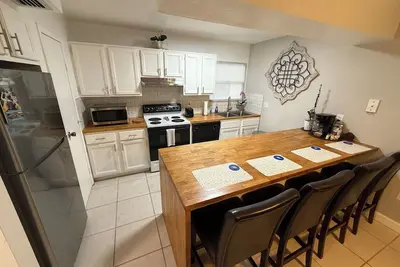 Image de Close to Uf Condo 2 Beds 1 Bath with parking in Gainesville, Fl