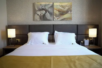 Image de Abraj suites hotel- 1 Bedroom, 2 Bathroom, Living Room and kitchen