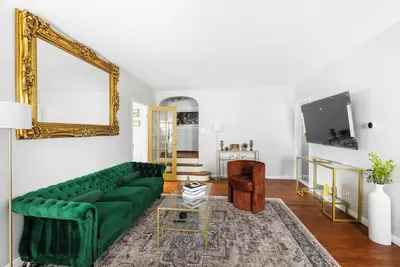 Image de 3br w/Office+Basement/Utilities+Parking/Near Lirr