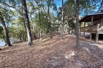 Image de Charming cabin nestled in the woods in Andalusia, Al