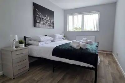 Image de 4 Bed Apartment in Warwick