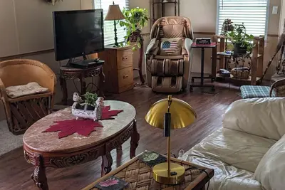 Image de Cozy Little Cottage - Next to Lake Palestine