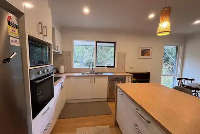 Image de Moonlight - Charming retreat | 10 mins from Hepburn Springs Spa | Fireplace