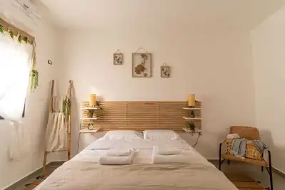 Charming 2-Bedroom @New Building 200m off shore