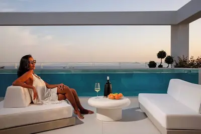 Image de Rooftop Luxury Penthouse with private Swimming Pool