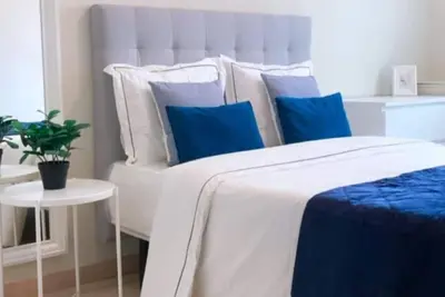 Image de Spacious 4-Bedroom Apartment in Central Bilbao – Perfect for Families & Groups