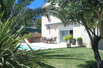 Image de Villa piscine proche de la montagne sainte Victoire