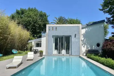 Image de Maison d'architecte avec piscine