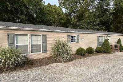 Image de Charming 3-bedroom mobile home with Ac, WiFi at Lake Cumberland