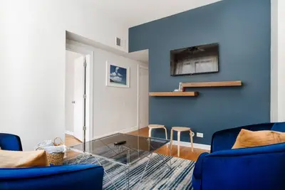 Image de Flexhome Ukrainian Village 2br D1