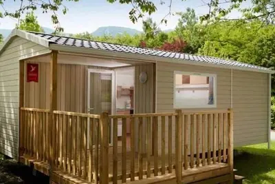 Image de Camping 3 étoiles - Piscine  - ccbafed