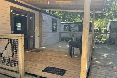 Image de Camping 4 étoiles - Piscine  - ccbbgdg