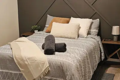 Image de Modern Legal Suite - Separate Entry/ Self Check-In