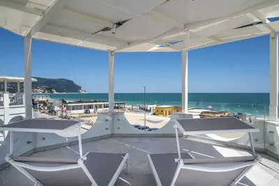 Image de M447 - Marcelli, brand new three-room apartment facing the sea in residence with swimming pool