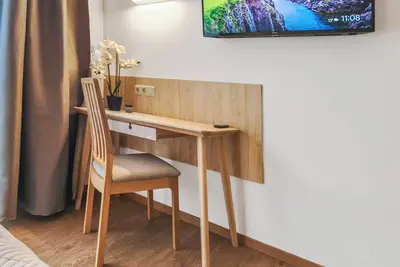 Image de Home 1 - Luxury apartment, near trade fair, in the center of Nuremberg with balcony & parking space