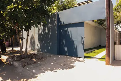 Image de 2min from the Malecon and 5min from the Historic Center of La Paz! Family, business or group