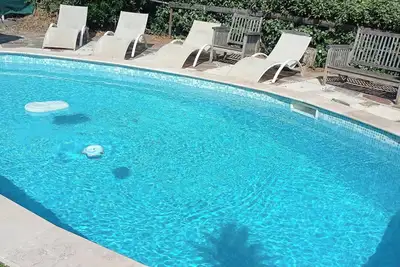 Image de Maison avec piscine privée, jardin & pétanque – Grimaud proche Port  et plages