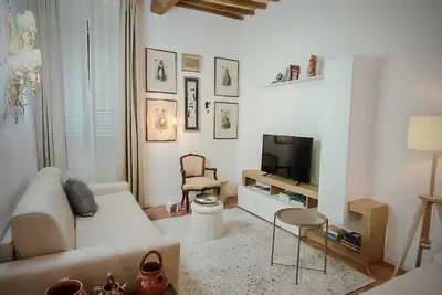 Image de La Casina a perfect retreat immersed in the beauty of Tuscan nature.