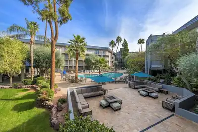 Image de Your Home Away from Home | Pool, Pet-Friendly, and Relaxing Outdoor Space