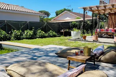 Image de Villa Familiale avec Piscine à la Plage