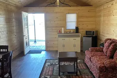 Image de Cabin 1 in peaceful Reed Point 3 minutes from Yellowstone River