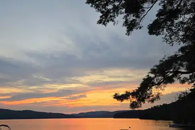 Image de Cottage at Newfound Lake - Sleeps 8, Boat Launch, Beach Access, and more! !