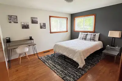 Image de 3-bedroom house in lovely Scottville with Ac, WiFi. Enjoy your stay