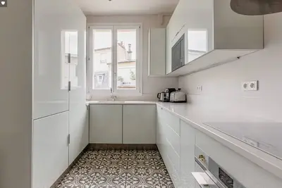 Image de Rue Saint DIDier Champs Élysées 3 beds 3. 5 bath