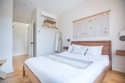 Image de Annabelle 2d - Downtown 2 Br/2ba near City Market