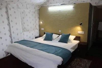 Image de Billing View Camp and Mud Houses