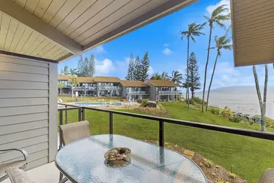 Image de Comfortable condo in oceanfront complex, private lanai, shared pool & Bbq, Wifi