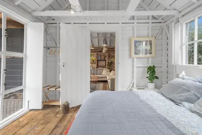 Image de Barn Escape by Mountains & Wine