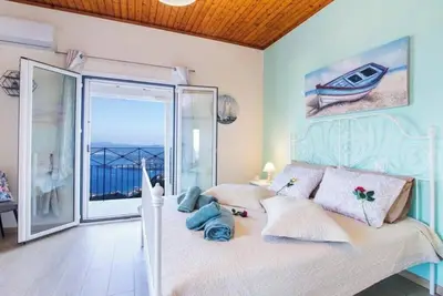 Image de Corfu Sight Blue House \nbreathtaking view