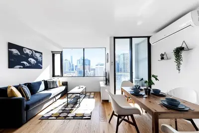 Image de Cozy & Central 2br Home, Steps from Southern Cross