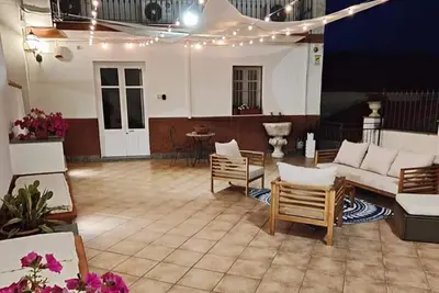 Image de Carini Relaxation among the streets of the country, near the airport and industrial zone