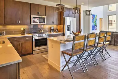 Image de Trailhead Luxury | Near Downtown