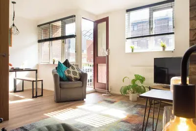 Image de Diamond House, Sheffield: Lovely 3 bedroom centrally-located, industrial styled.