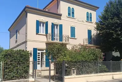 Image de Villa con accesso alla spiaggia - Villa Aurora