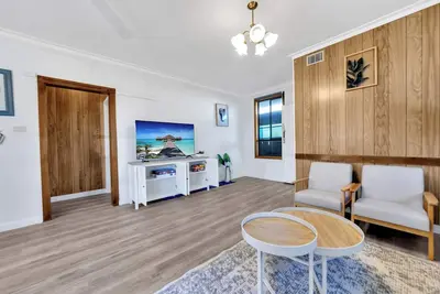 Image de Whole House- 2mins to Spirit of Tasmania- 2 mins Northshore beach- Shore Getaway