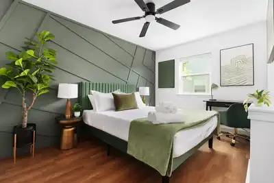 Image de Stylish 2br Oasis with Private Patio - Sleeps 8