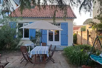 Image de Maison de vacances quartier Gourmalon 200 m de la plage de la Source