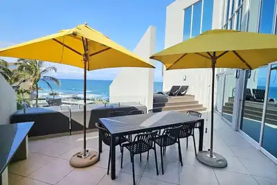 Image de Luxury Penthouse Apartment 711 in Ballito