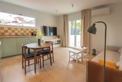 Image de Spacious and comfortable apartment with terrace and views